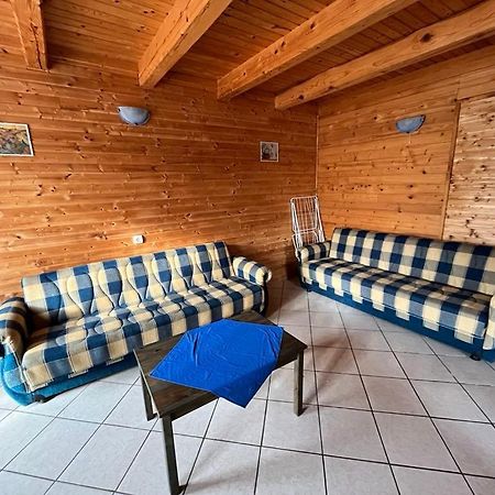 Almos Apartman Balatonfenyves Eksteriør bilde